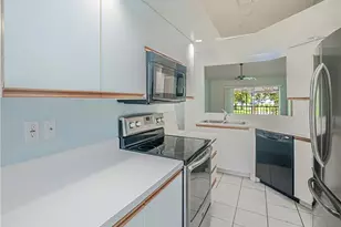 109 Wading Bird Cir, Naples, FL 34110 - Photo 10