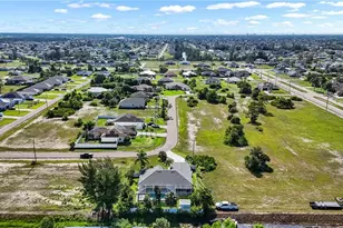 2014 NW 25th Pl, Cape Coral, FL 33993 - Photo 30