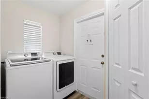2014 NW 25th Pl, Cape Coral, FL 33993 - Photo 20