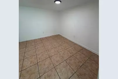 2148 Dora St #9, Fort Myers, FL 33901 - Photo 2