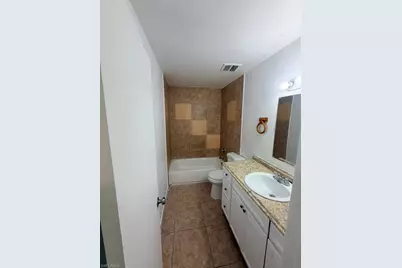 2148 Dora St #9, Fort Myers, FL 33901 - Photo 8