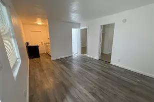 3033 2nd St, Fort Myers, FL 33916 - Photo 2