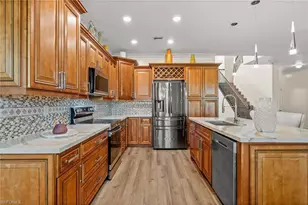 1541 Birdie Dr, Naples, FL 34120 - Photo 2