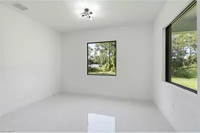 1002 E 5th St, Lehigh Acres, FL 33972 - Photo 10