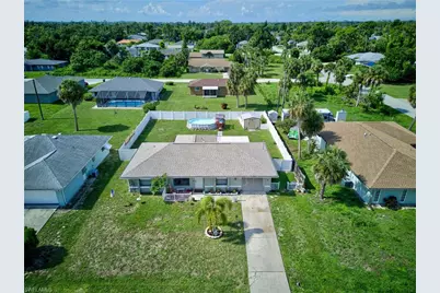 1253 Fleetwood Dr NW, Port Charlotte, FL 33948 - Photo 2