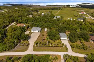 8787 Kodiak Ln, Saint James City, FL 33956 - Photo 6