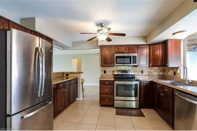 117 SE 45th Ter, Cape Coral, FL 33904 - Photo 18