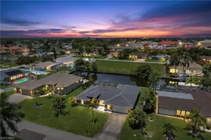2526 SE 19th Pl, Cape Coral, FL 33904 - Photo 1