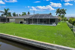 2526 SE 19th Pl, Cape Coral, FL 33904 - Photo 38