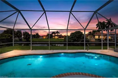 2526 SE 19th Pl, Cape Coral, FL 33904 - Photo 2