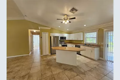 4621 30th St SW, Lehigh Acres, FL 33973 - Photo 10