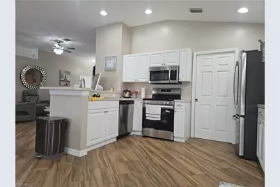 18300 Plumbago Ct, Lehigh Acres, FL 33972 - Photo 18