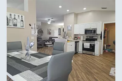 18300 Plumbago Ct, Lehigh Acres, FL 33972 - Photo 16