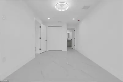 356 New York Dr, Fort Myers, FL 33905 - Photo 16