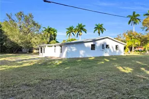356 New York Dr, Fort Myers, FL 33905 - Photo 34