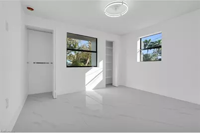 356 New York Dr, Fort Myers, FL 33905 - Photo 18