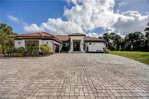 214 9th St NW, Naples, FL 34120 - Photo 8