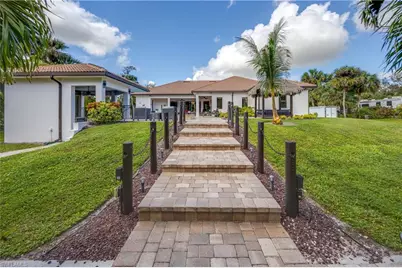 214 9th St NW, Naples, FL 34120 - Photo 42