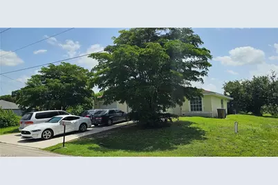 3003 Gilbert Ave S, Lehigh Acres, FL 33973 - Photo 2