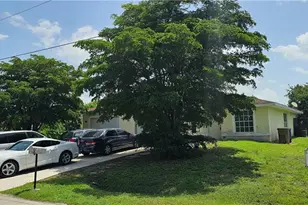 3003 Gilbert Ave S, Lehigh Acres, FL 33973 - Photo 2