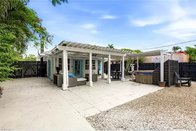 2122 Katherine St, Fort Myers, FL 33901 - Photo 26