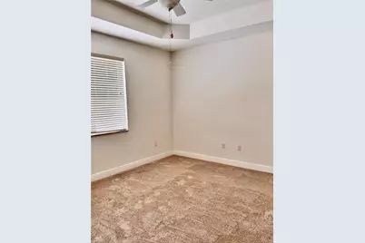 26527 Robin Way, Bonita Springs, FL 34135 - Photo 6