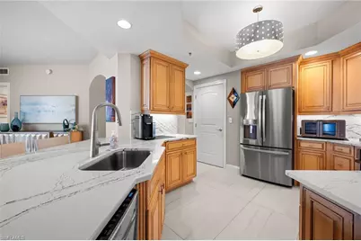 2090 W First St #G807, Fort Myers, FL 33901 - Photo 12