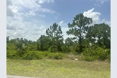 1141 Garibaldi St E, Lehigh Acres, FL 33974 - Photo 2
