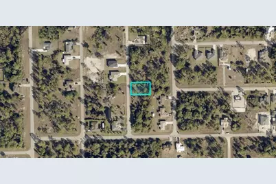 323 Malaga Ave S, Lehigh Acres, FL 33974 - Photo 2