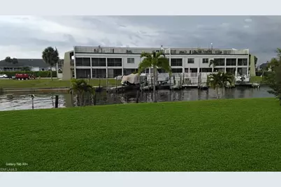 1749 Bikini Ct, Cape Coral, FL 33904 - Photo 36