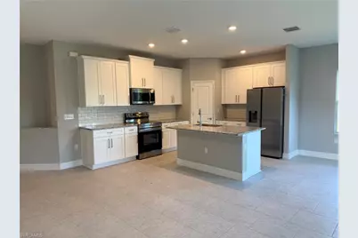 2714 47th St W, Lehigh Acres, FL 33971 - Photo 8