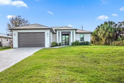 6137 Holt Ct, Fort Myers, FL 33905 - Photo 2