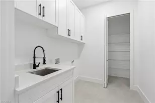 343 NE 15th St, Cape Coral, FL 33909 - Photo 36