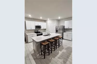 20324 Camino Torcido Loop, North Fort Myers, FL 33917 - Photo 2