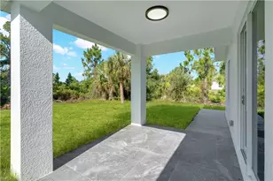864 Chantilly St E, Lehigh Acres, FL 33974 - Photo 30