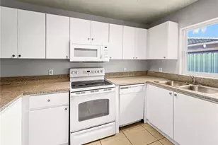 1321 SE 8th Ave, Cape Coral, FL 33990 - Photo 18