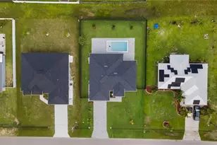 1302 NE Juanita Pl, Cape Coral, FL 33909 - Photo 34