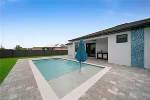 1302 NE Juanita Pl, Cape Coral, FL 33909 - Photo 32