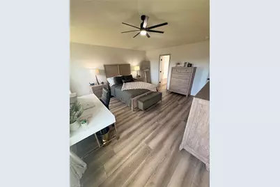310 SE 3rd Ter, Cape Coral, FL 33990 - Photo 14