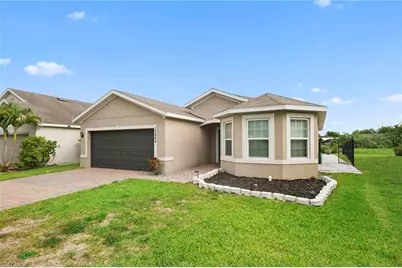 10464 Canal Brook Ln, Lehigh Acres, FL 33936 - Photo 2