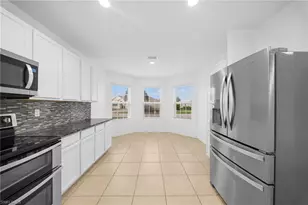 10464 Canal Brook Ln, Lehigh Acres, FL 33936 - Photo 8