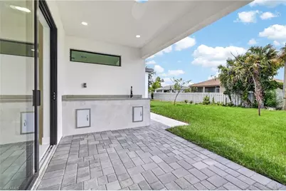 1312 NE 5th Ave, Cape Coral, FL 33909 - Photo 34