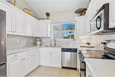2658 SW 31st Ln, Cape Coral, FL 33914 - Photo 20