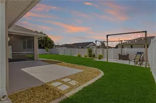 2658 SW 31st Ln, Cape Coral, FL 33914 - Photo 36