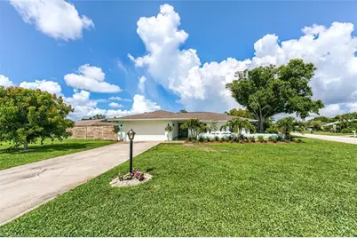 5302 Shalley Cir E, Fort Myers, FL 33919 - Photo 1