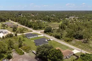 104 W 11th St, Lehigh Acres, FL 33972 - Photo 22
