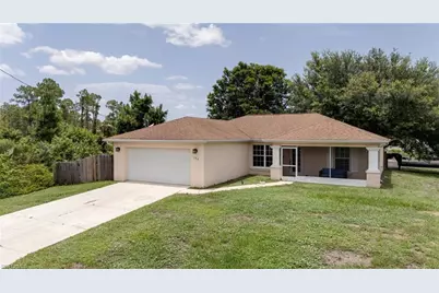104 W 11th St, Lehigh Acres, FL 33972 - Photo 18