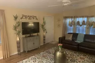 26239 Bonita Fairways Cir, Bonita Springs, FL 34135 - Photo 4