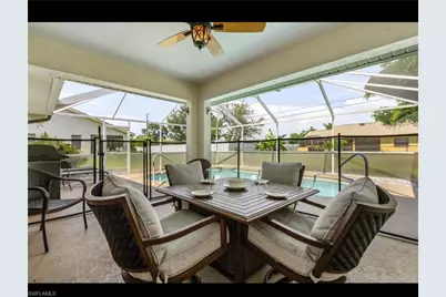 505 SE 9th Pl, Cape Coral, FL 33990 - Photo 16