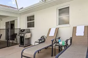 505 SE 9th Pl, Cape Coral, FL 33990 - Photo 22